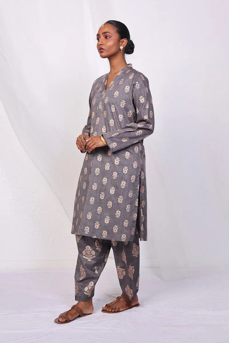 2- Piece Rivayat