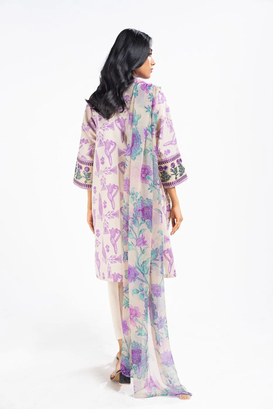 3 Pc Embroidered Lawn Suit With Poly Chiffon Dupatta