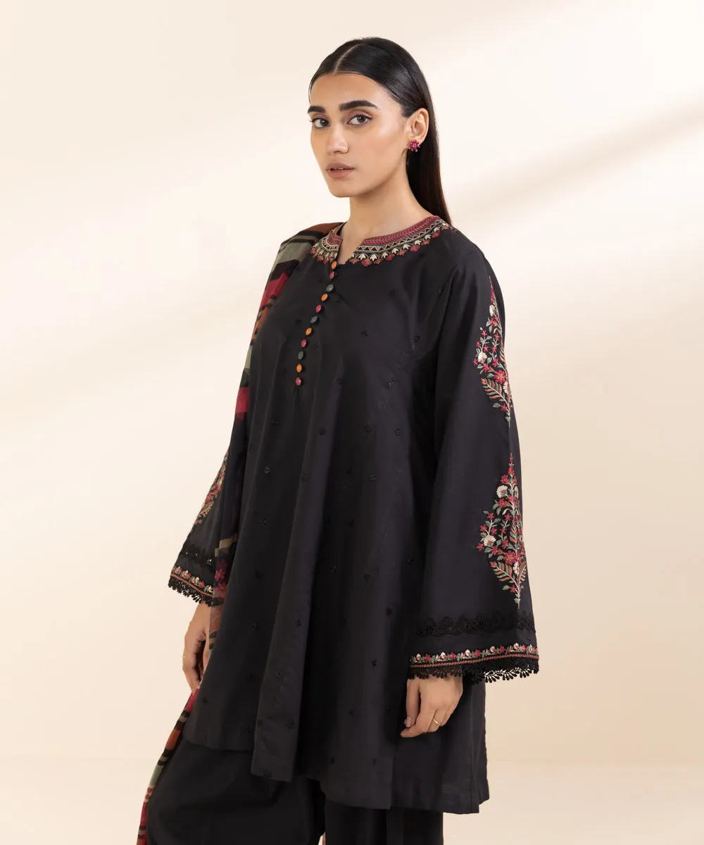 3 Piece - Embroidered Lawn Suit