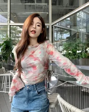 ABSTRACT PRINTED TOP