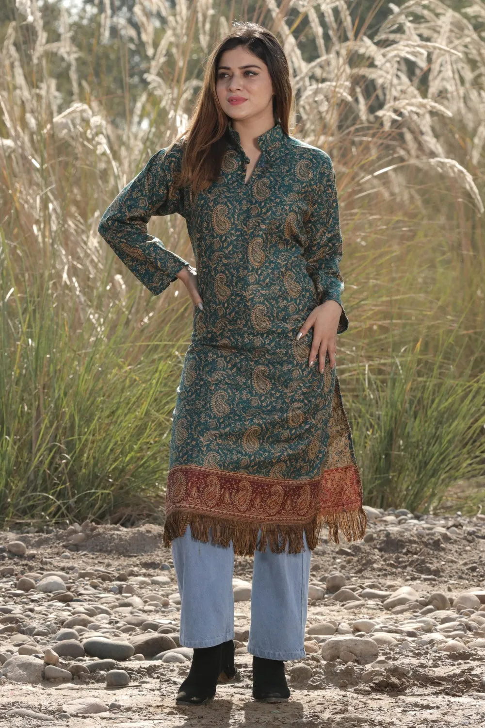 BEAUTIFUL TURQUOISE BLUE COLOUR KASHMIRI WOVEN KURTA WITH NEW DESIGNER PAISLEYS PATTERN