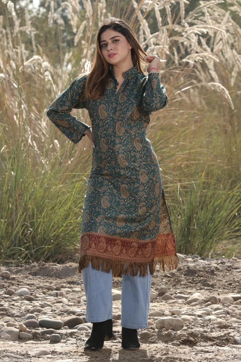 BEAUTIFUL TURQUOISE BLUE COLOUR KASHMIRI WOVEN KURTA WITH NEW DESIGNER PAISLEYS PATTERN