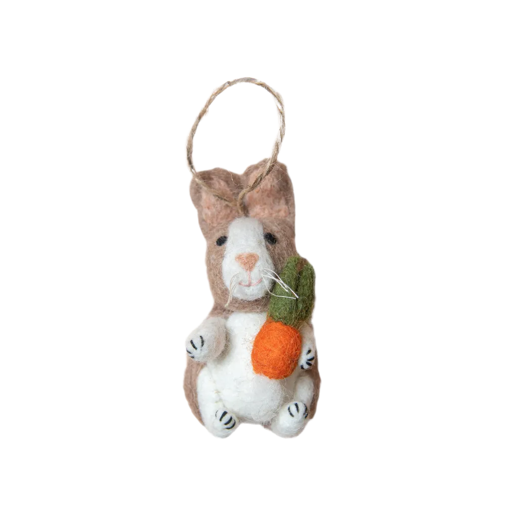 Bunny ornament with Radish