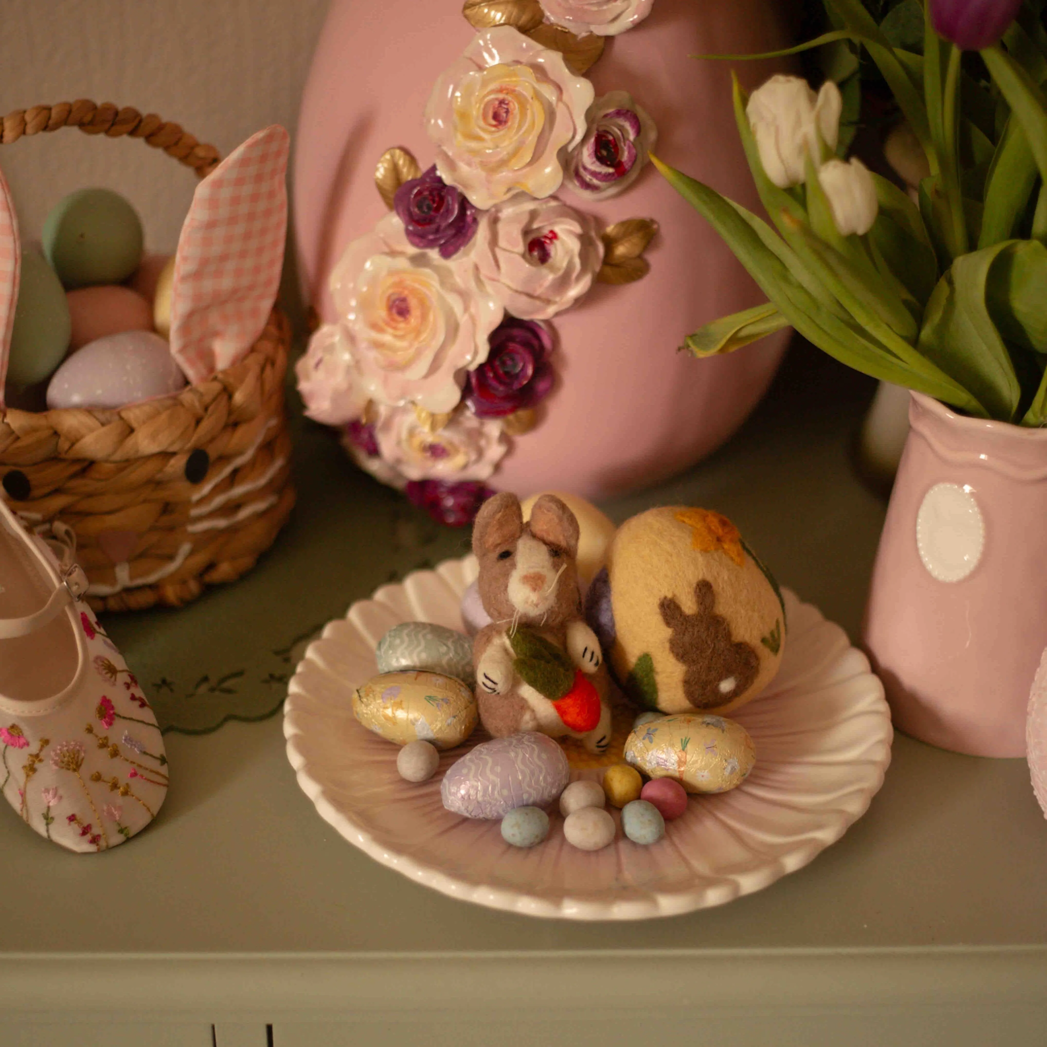 Bunny ornament with Radish