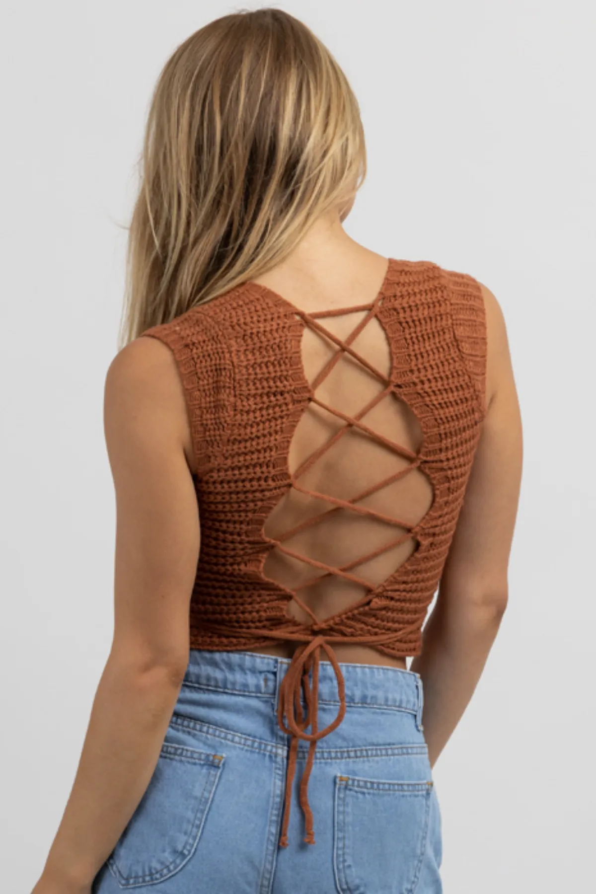 CAMEL CROCHET CROSS-TIE CROP TOP