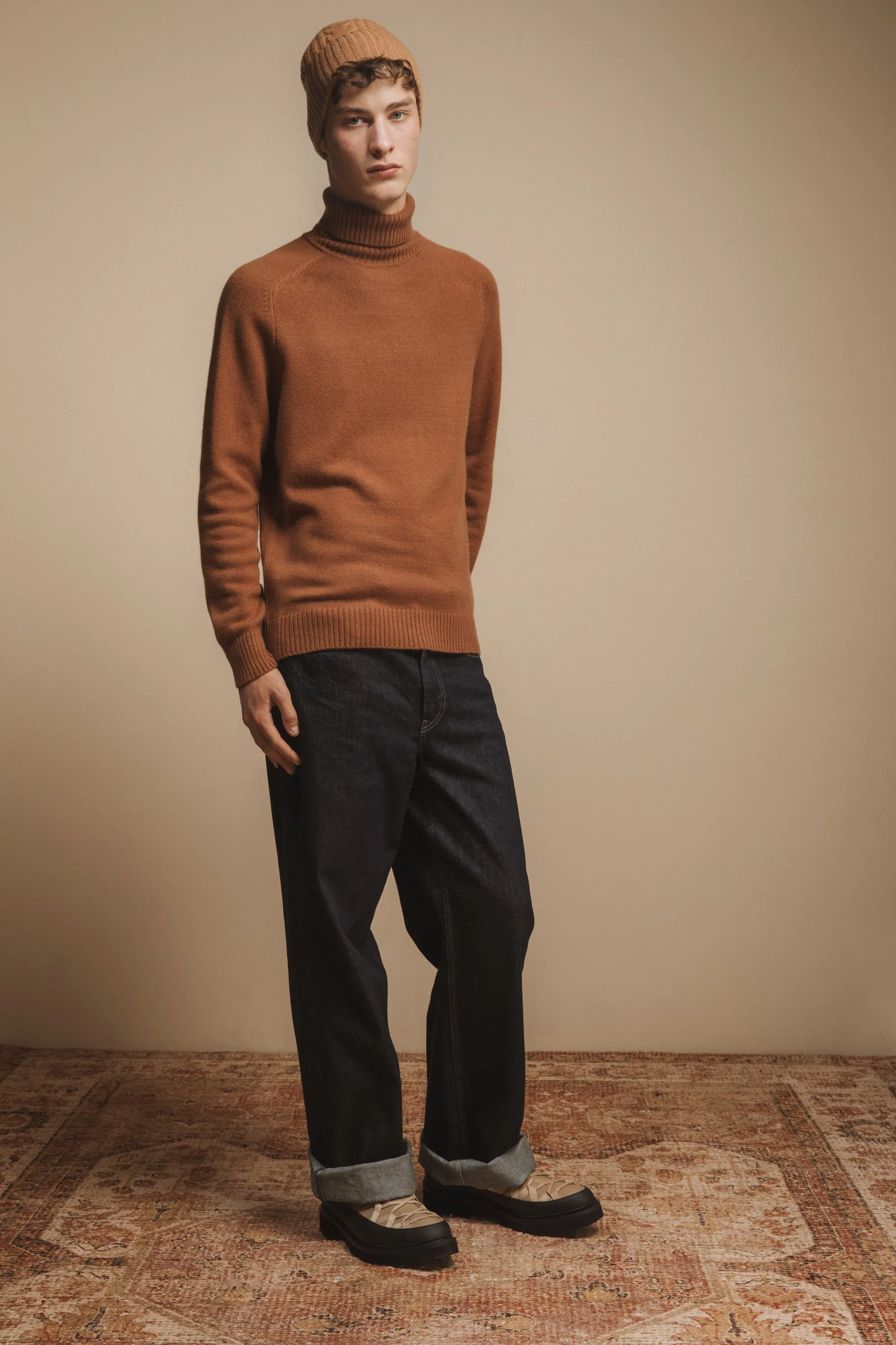 Cashmere Cable Beanie - Camel