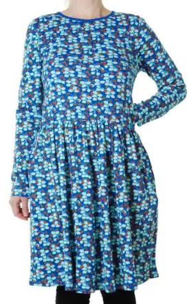 DUNS Adult LS Gathered Dress - Strawberries Blue