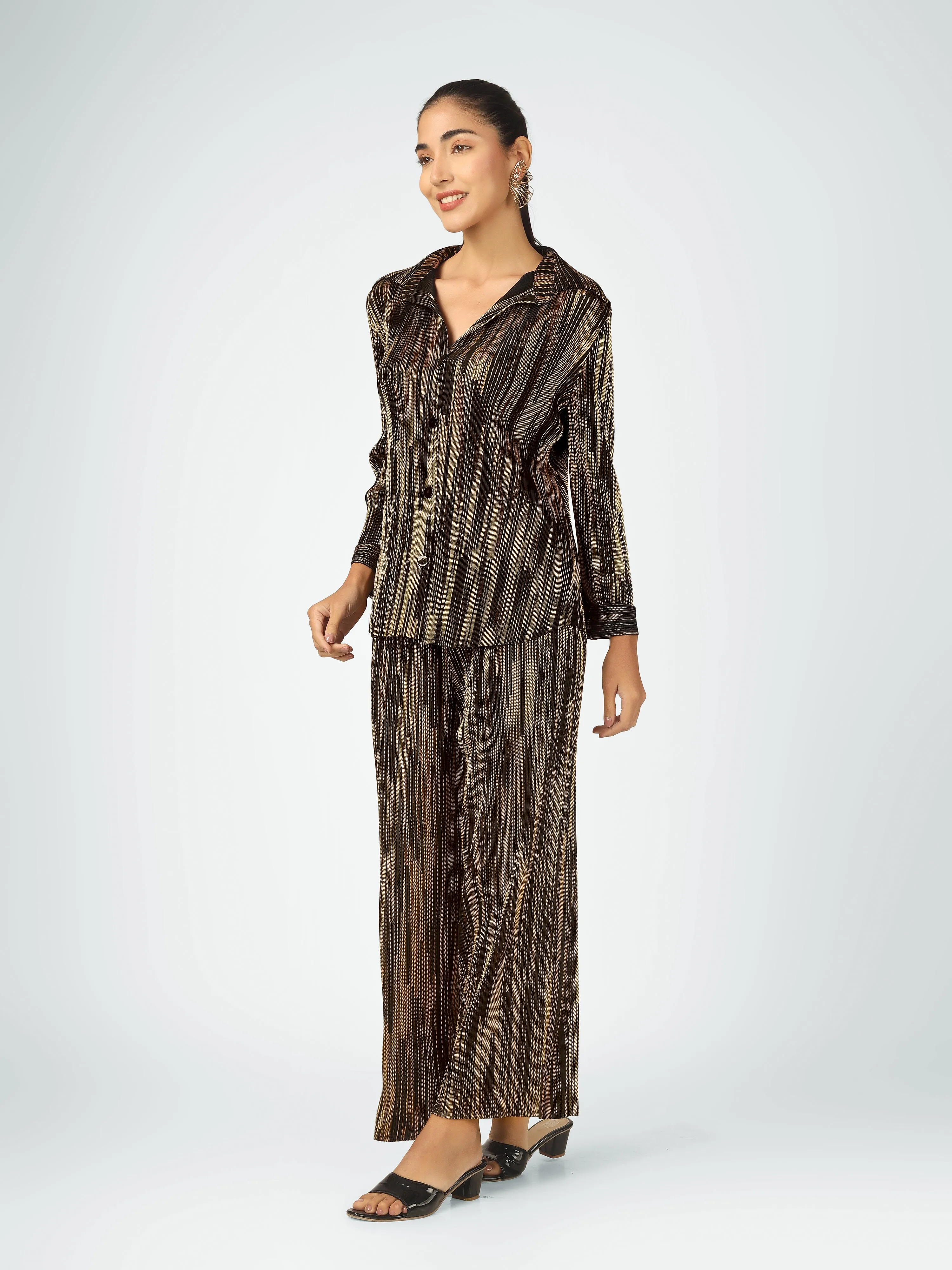 Elen Metallic Pleated Co-ord Set