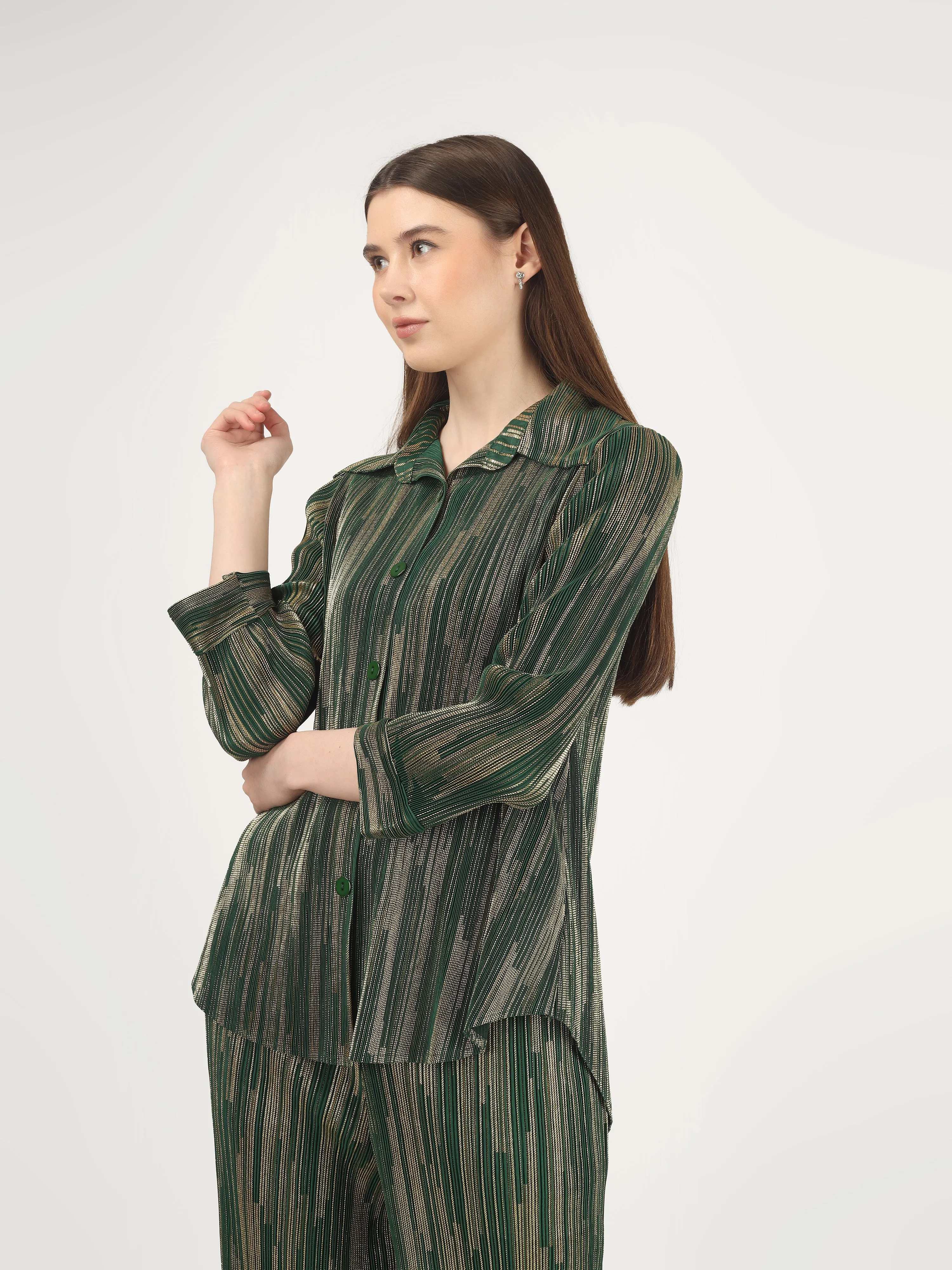Elen Metallic Pleated Co-ord Set