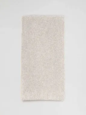 Knitted cashmere scarf