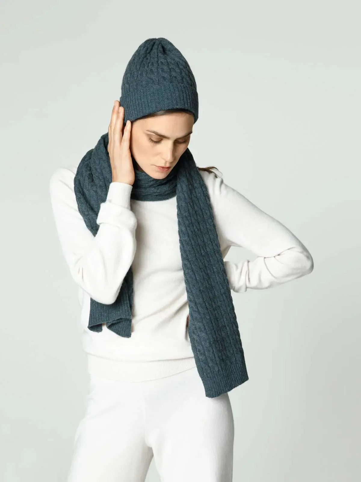 Knitted scarf in the Rain Forest color