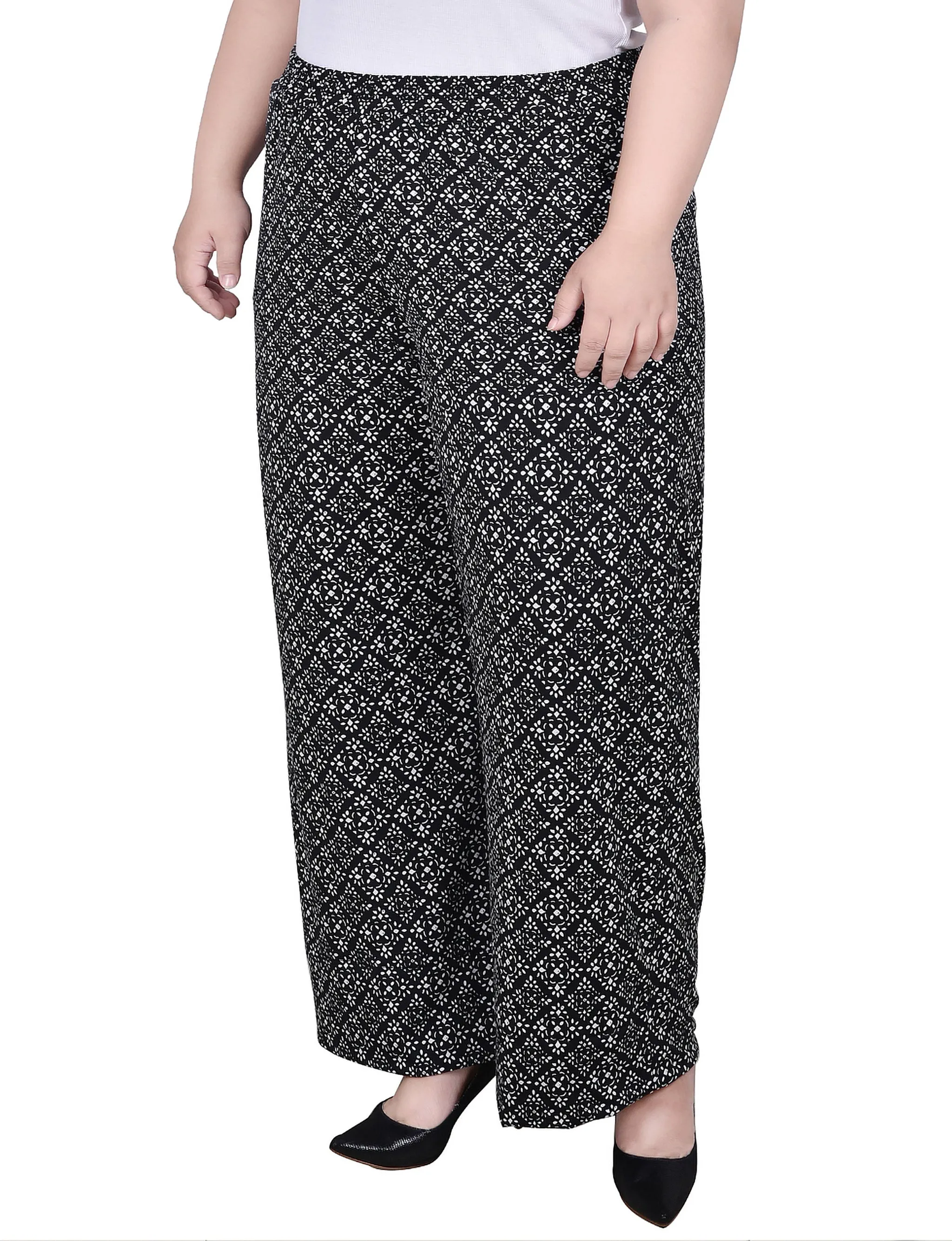 Plus Size Wide Leg Pull On Pant