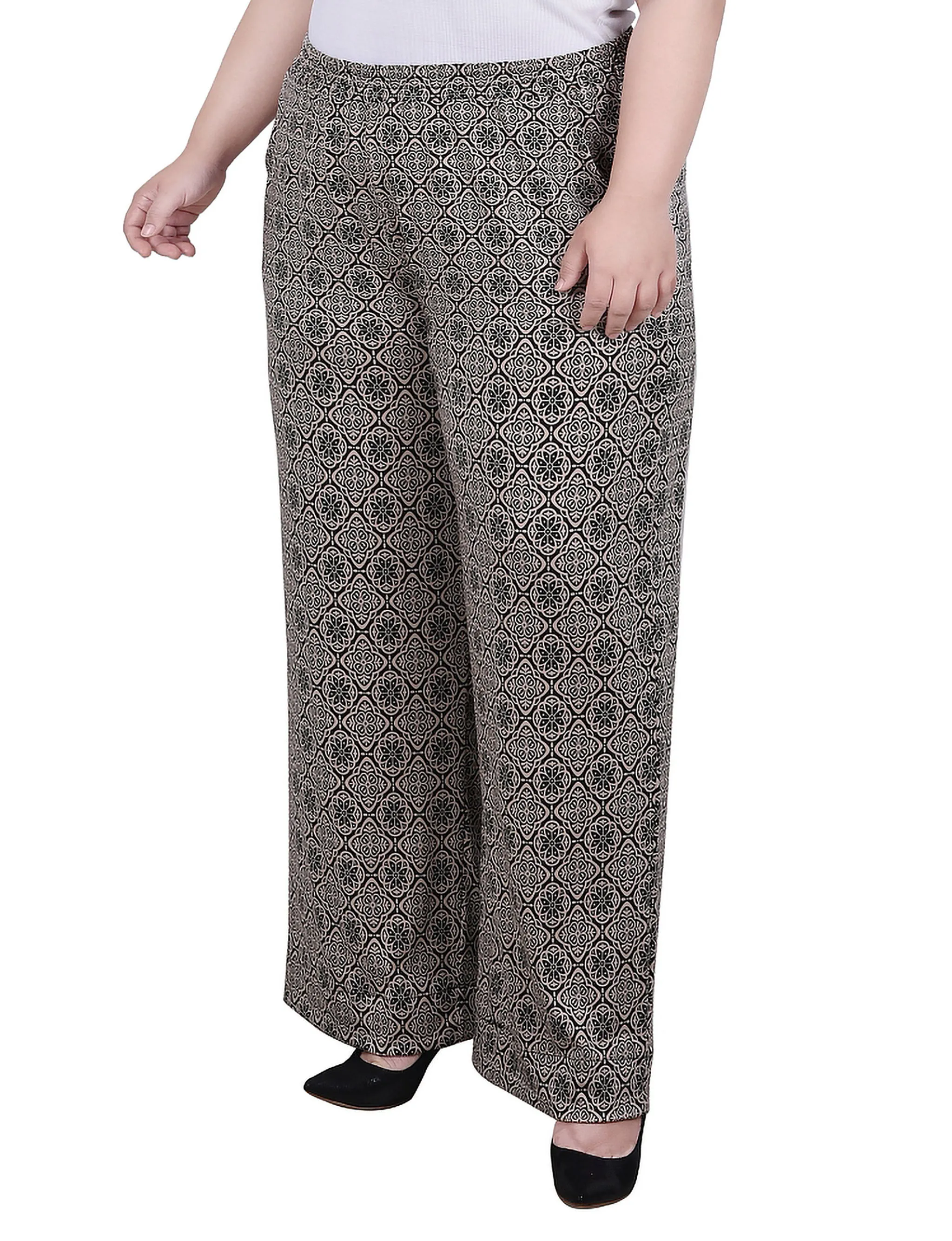 Plus Size Wide Leg Pull On Pant