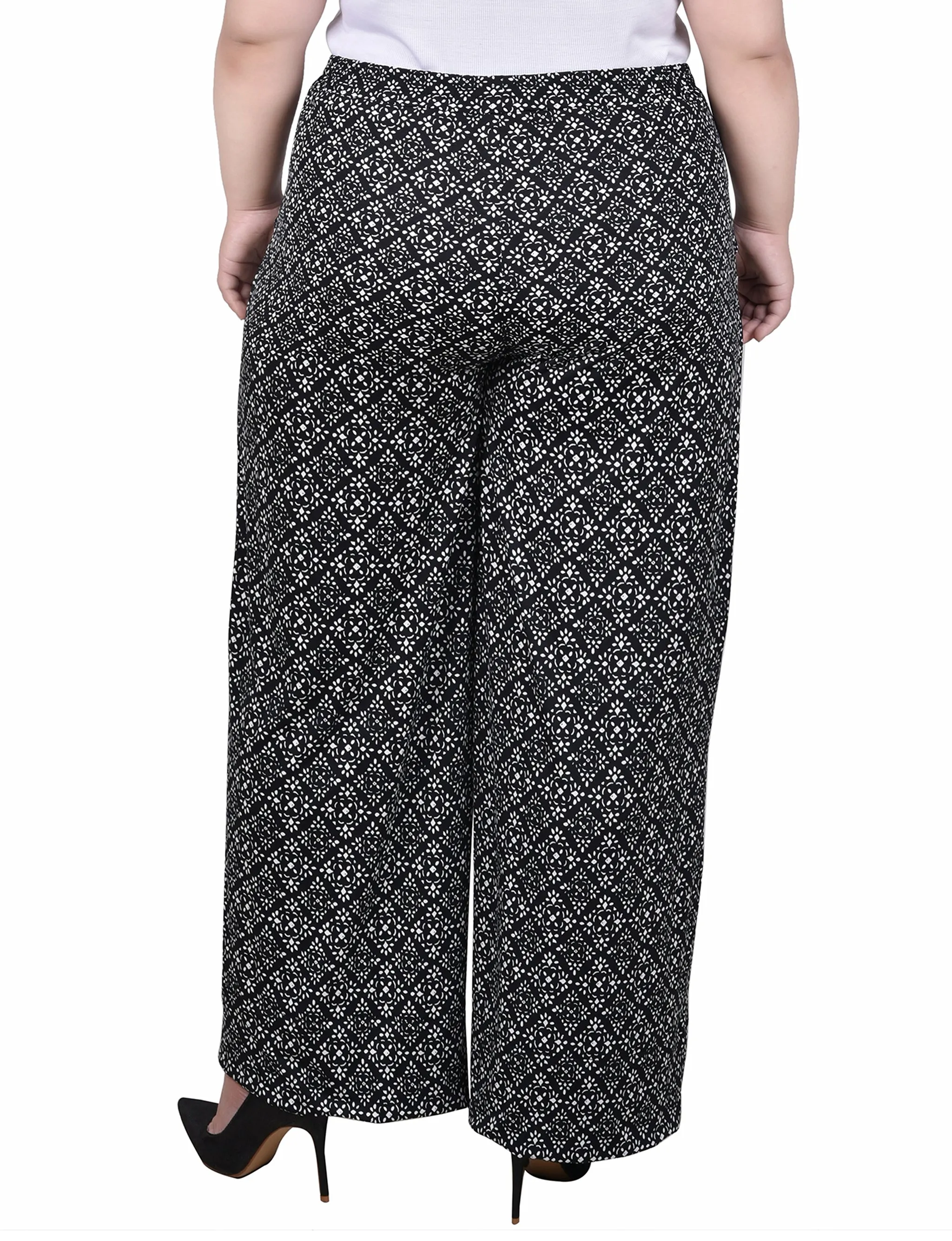 Plus Size Wide Leg Pull On Pant