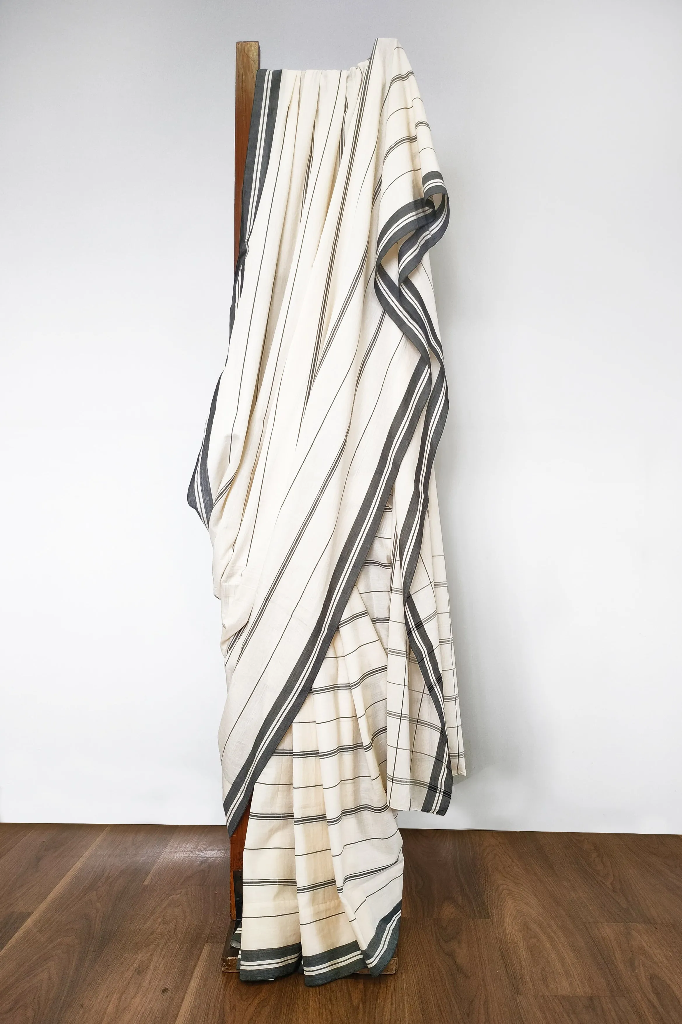 White Bengal Cotton Sari (Hand-Woven)